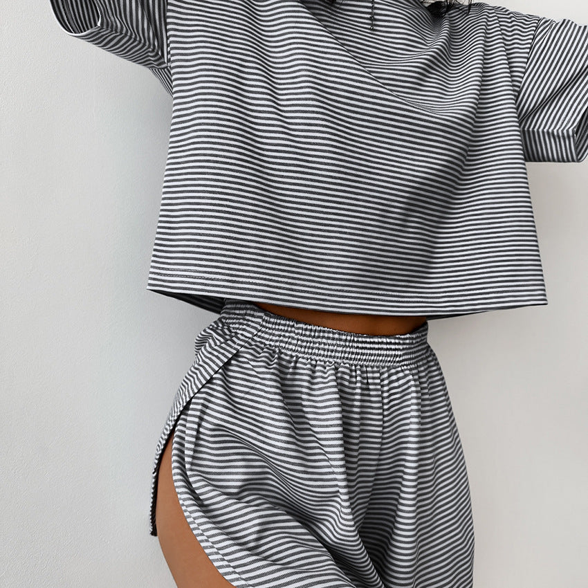 2-Piece Split Shorts Pajamas - Comfort Meets Chic!
